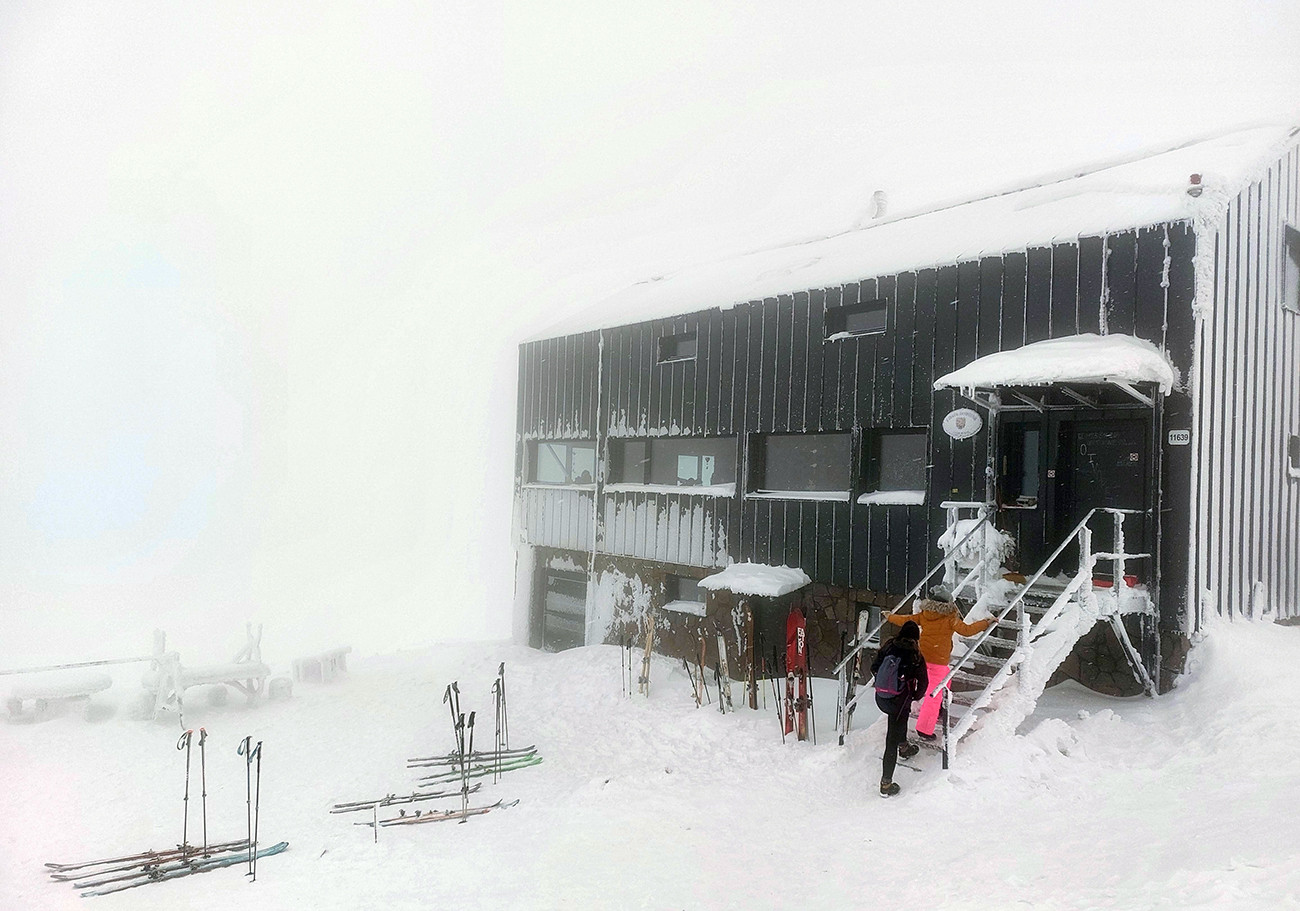 Všetkých_vcuclo_k_Milanovi_:-)