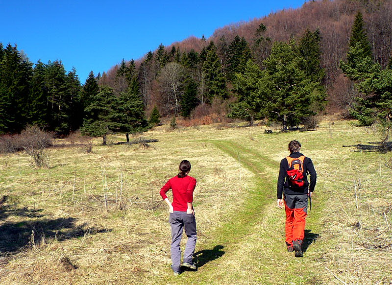 hadviga-a-briestie-prechadzka-po-obede